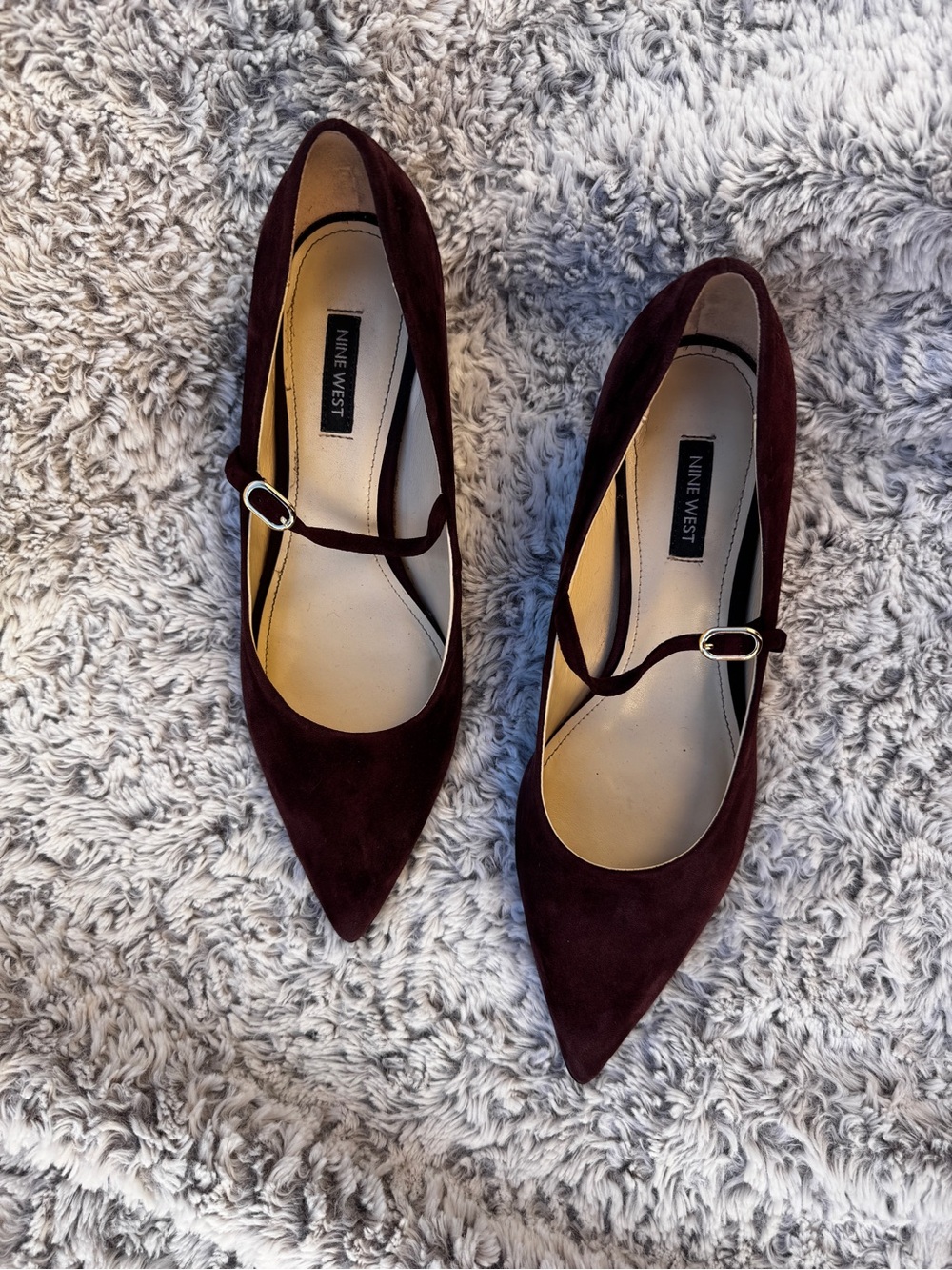Nine West Burgundy Suede Mary Jane Block Heel Pumps size 9.5 - Picture 2 of 8